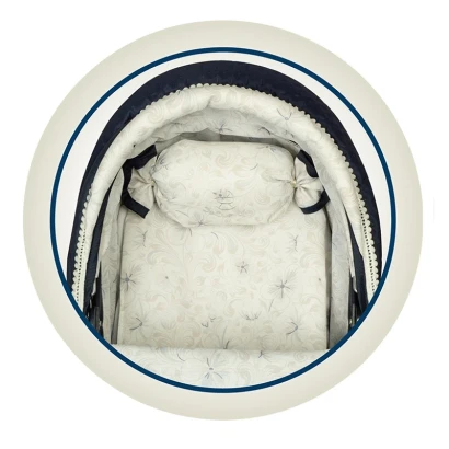 Класична коляска DeCuevas 85044 Vintage з сумкою та парасолькою